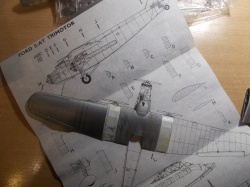 Monogram 1/72 Ford 4-AT Tri-Motor -    