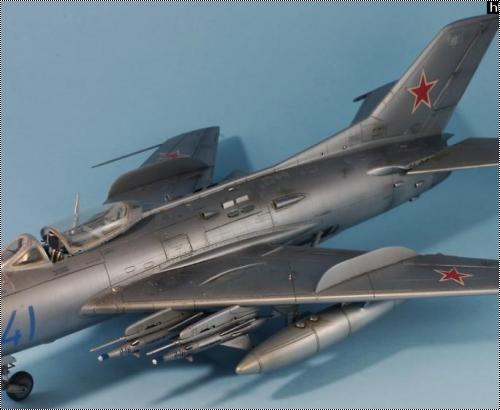 Trumpeter 1/48 -19