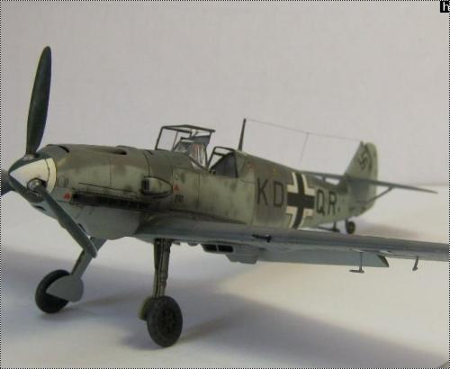  ICM 1/72 Bf-109T-1 Toni