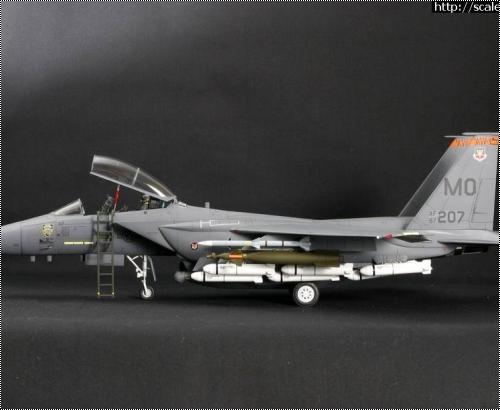Tamiya 1/32 F-15E -     ... 3