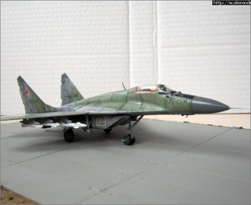 ICM 1/72 -29 9-13