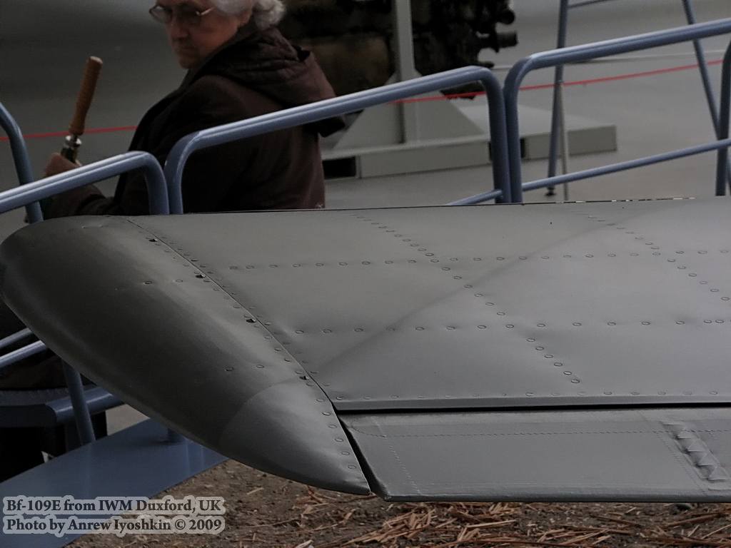 Bf-109E (Duxford, UK) : w_bf109e_duxford : 17880