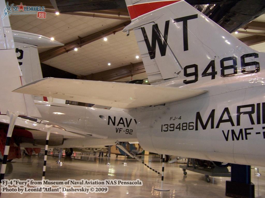 FJ-4 Fury (Museum of Naval Aviation NAS Pensacola) : w_fury_nas : 20379