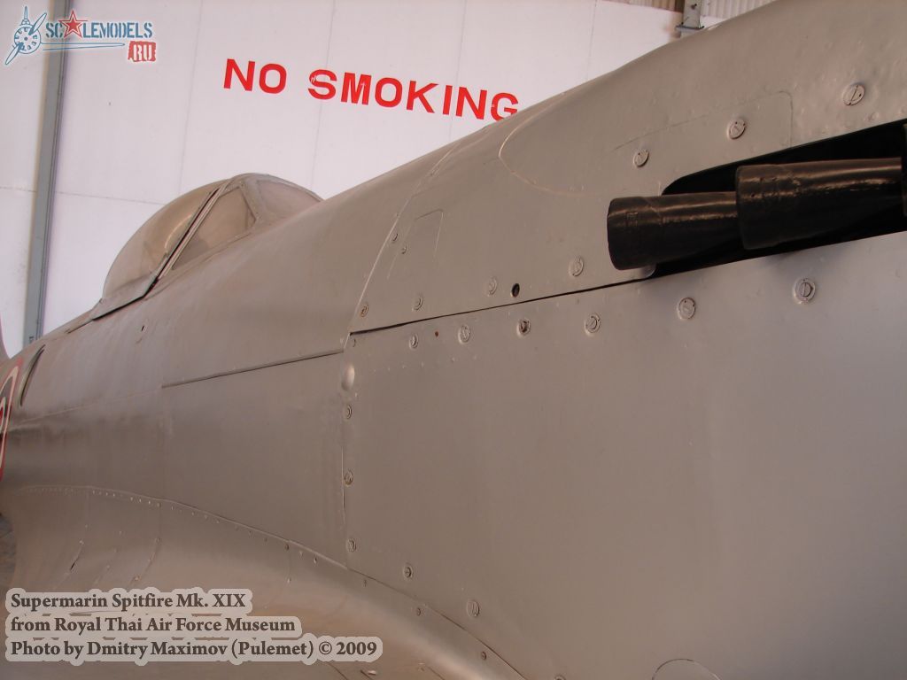 Spitfire Mk.XIX (Royal Thai Airforce Museum) : w_spitfireXIX_thai : 23147