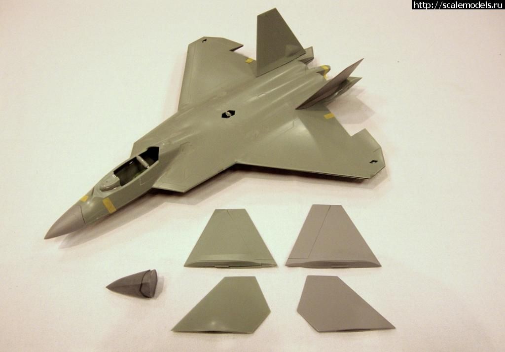 1313149663_raptorcorrections1.jpg :   