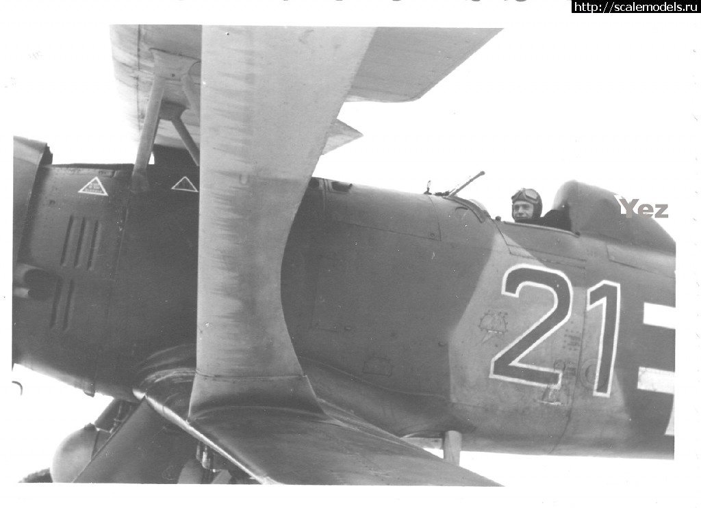 1325791223_09.jpg : #619053/  Henschel.  1(Hs-123 1/48 Revell+aftermarket)  