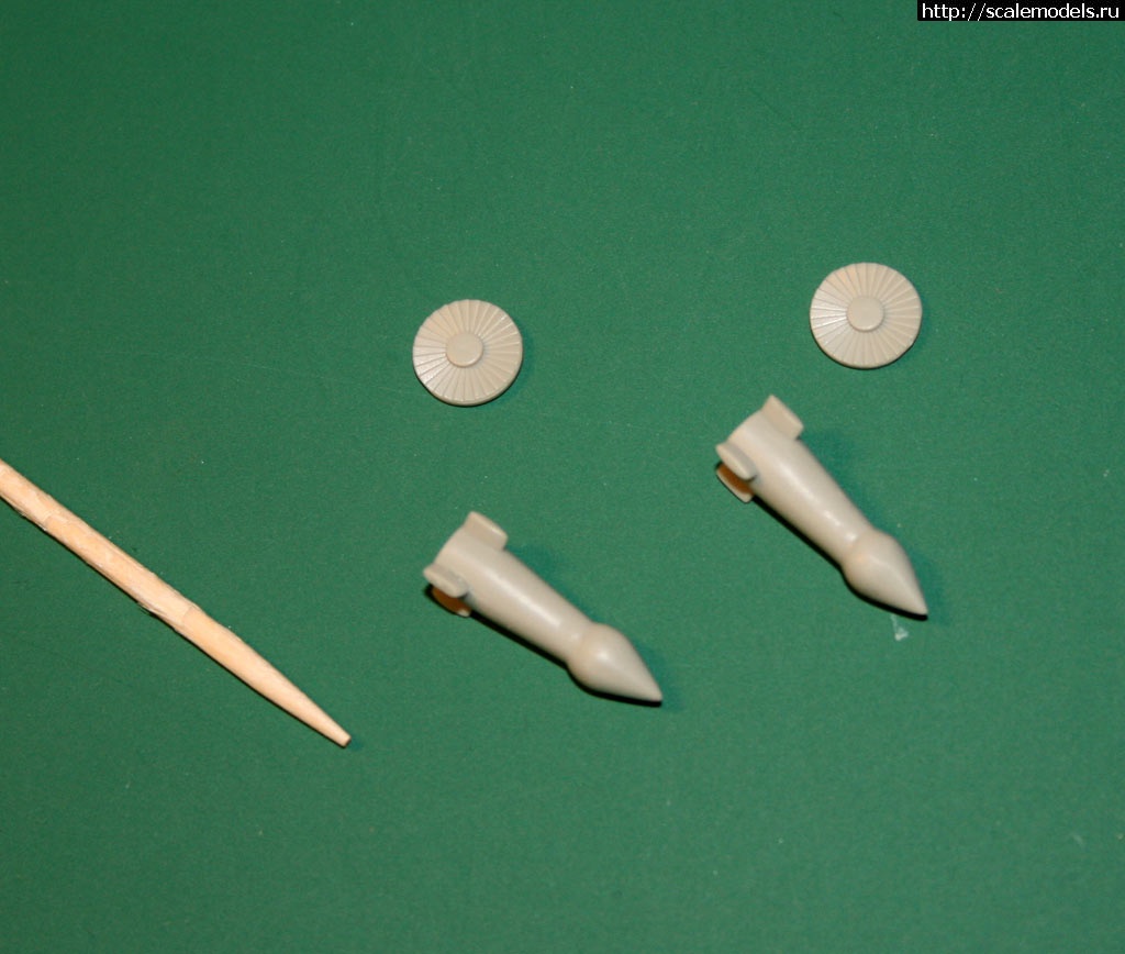 1330031136_010.jpg : #646603/ Go.229 1/72 Revell - !  