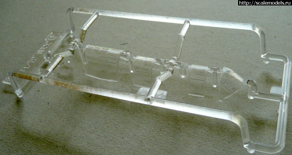 1334666669_P1030054.jpg : #674501/  Dragon: 1/72 SB2C-4 Helldiver(#3717) -   