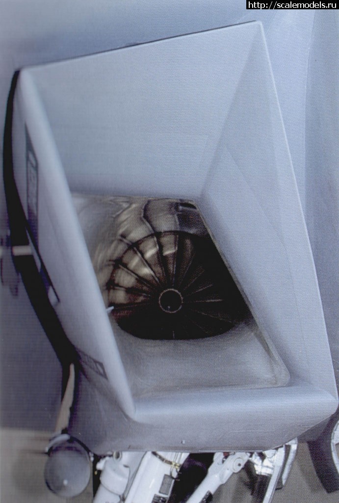 1335538740_F-18_13.jpg : #679879/   F/A-18E 1/72?  