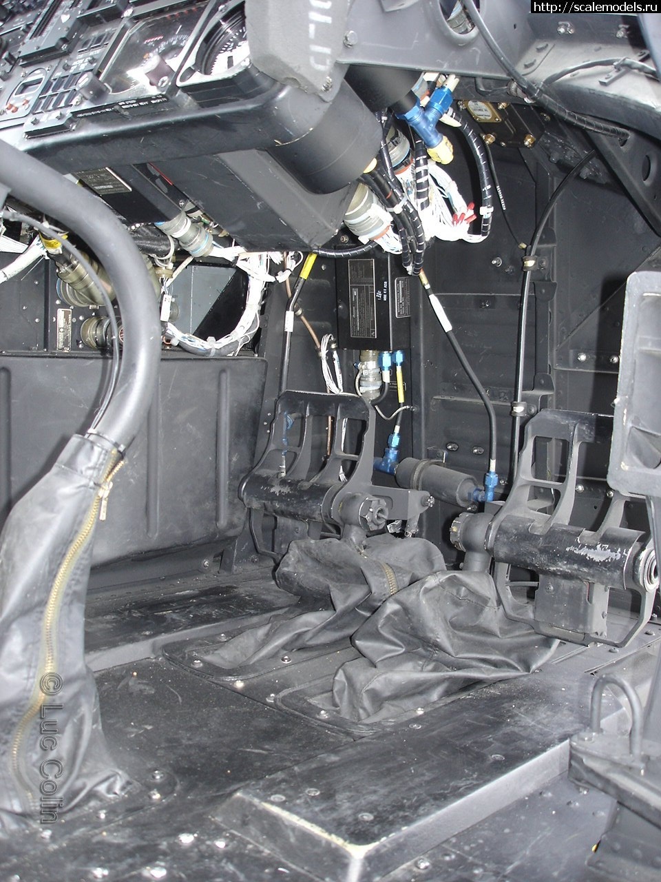 1338839450_uh-60a_0-24542_100_of_112.jpg : #699104/ 1/35 Black Hawk  