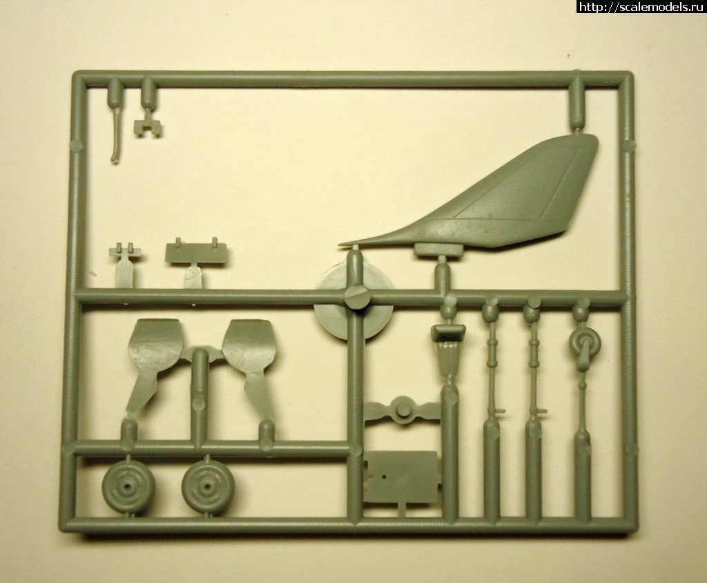 1340541055_4.jpg : Messerschmitt Me P 1111 PM-model 1/72 - !  