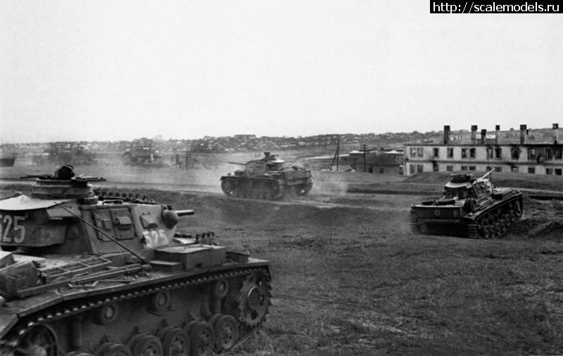 1346004189_134st_19421.jpeg : Dragon 1/35, Pz.kpfw III Ausf.J, 24 Pz.Div., .  