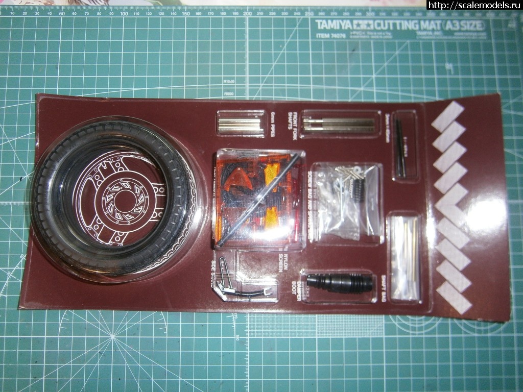 1349720329_P1010347.jpg : #753624/ Honda CX500 Turbo 1/6 ʻ  