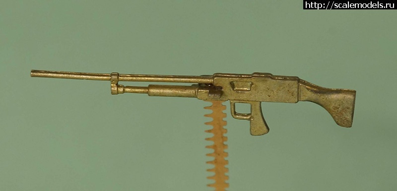 1351286459_r72-23b-Darne-machine-gun-tank1.jpg :   