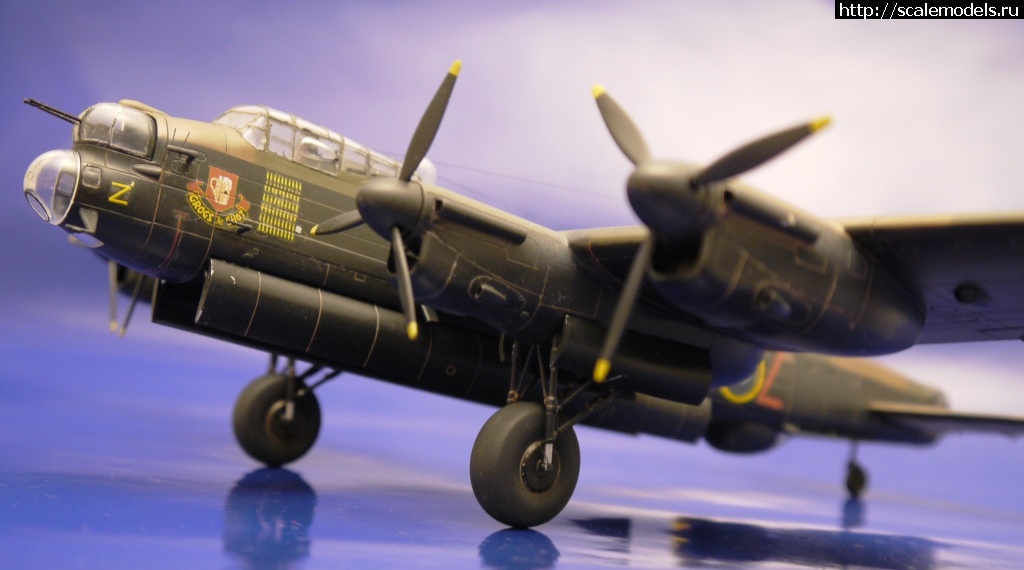 1351748627_P1140263.jpg : #766328/ Revell 1/72 Avro Lancaster Mk.III - !!!  