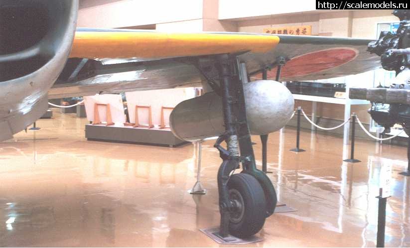 1353355205_D4Y-LeftGear-1.jpg : #775617/ D4Y1 (Judy) 1:48  Fine Molds - !  