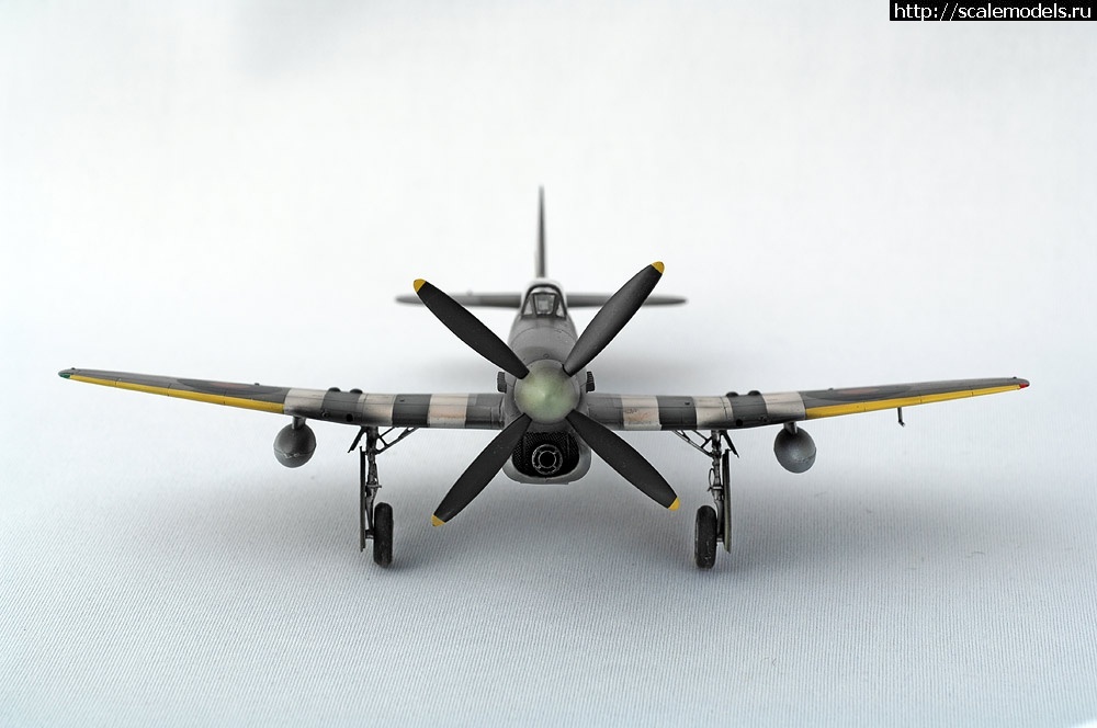 1355174522_1345715131_DSC_8099.jpg : #785335/ Academy 1/72 Hawker Tempest  Mk.V(#5537) -   