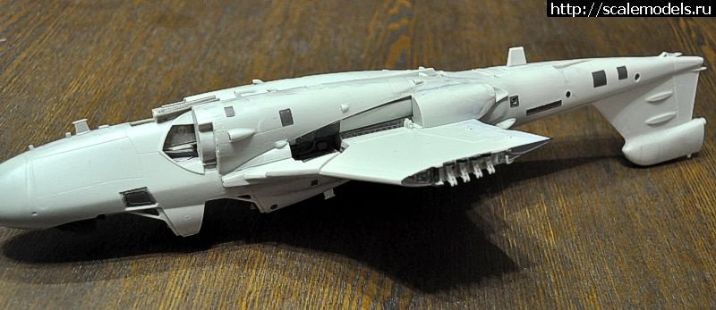 1357988892_DSC_0755.jpg : #801096/ EA-6B Prowler 1/48  Kinetic. .  