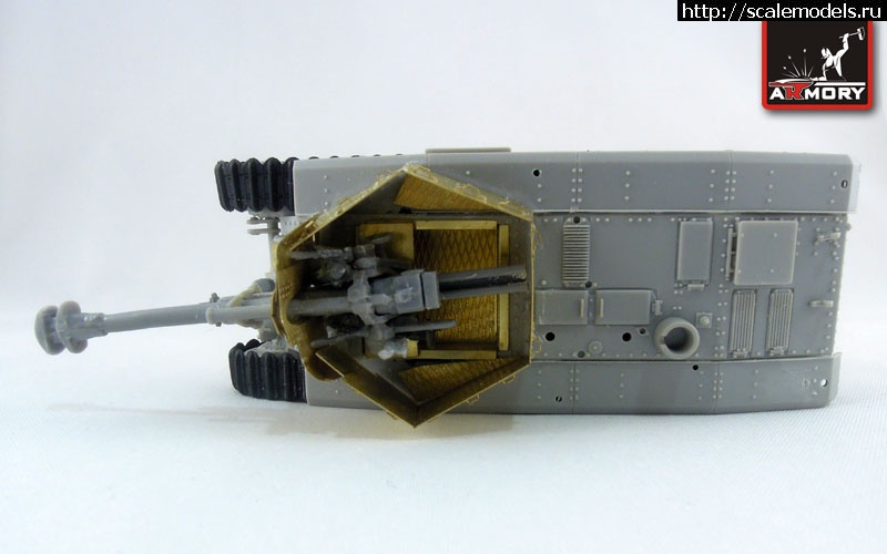 1358759590_AR-M72218-04.jpg :   