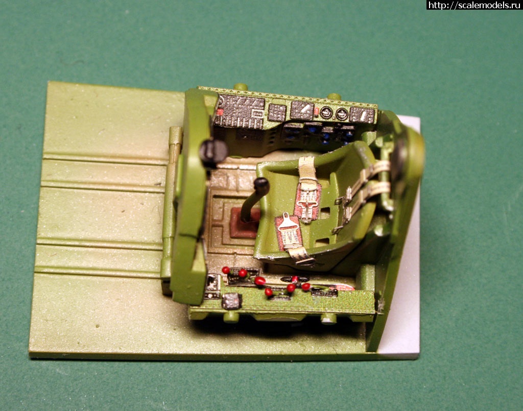 1359917404_009.jpg : #813622/ F6F-5N Hellcat     Eduard-a 1/48  