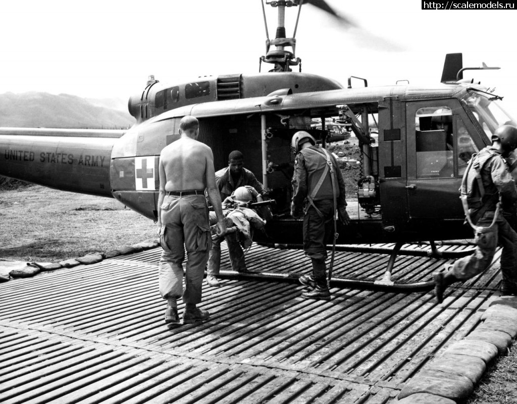 1361007824_5029.jpg : #820432/ Bell UH-1 Huey Hog     revell 1/48    