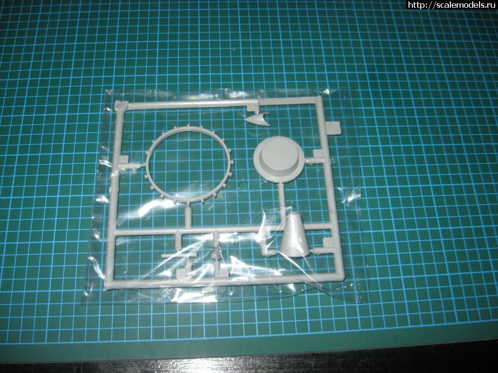 1361575693_lit2.jpg : #823867/ -2     .  