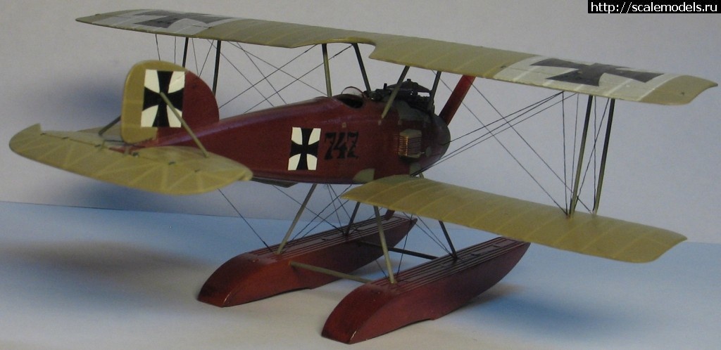 1362074201_IMG_5929.jpg : #826410/ Roden Albatros w.4 early 1/72   