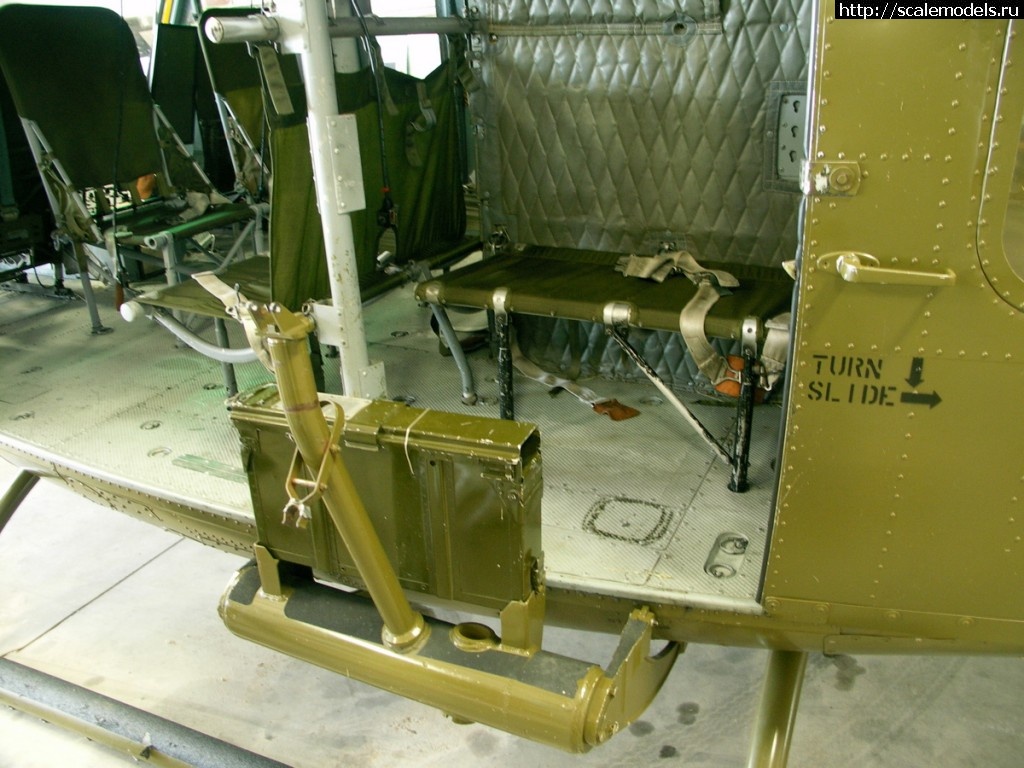 1363255196_AAHF-UH-1H-68-16104-cabin-armament.jpg : #833804/ 1/72 (Italeri) UH-1H Iroquois - ������!!! ������� ����