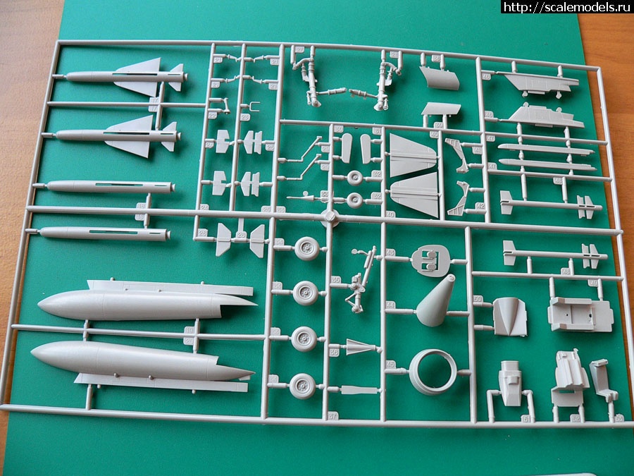 1366455692_P1250733.jpg : 1/48 Mirage F.1C & F.1B -     