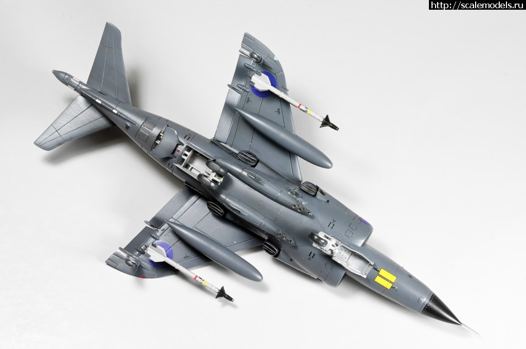 1367601322_DSC05504.jpg : #859184/ BAe Sea Harrier FRS1   Airfix 1/72 ()  