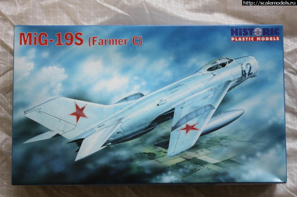 1370201974_IMG_0468.jpg : -19 1/48 Historic Plastic Models  