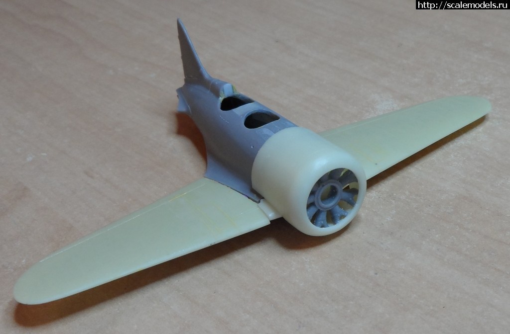 1372527675_SAM_2536.jpg : #882007/ -16 14 (-2) 1:72 Kitbash    