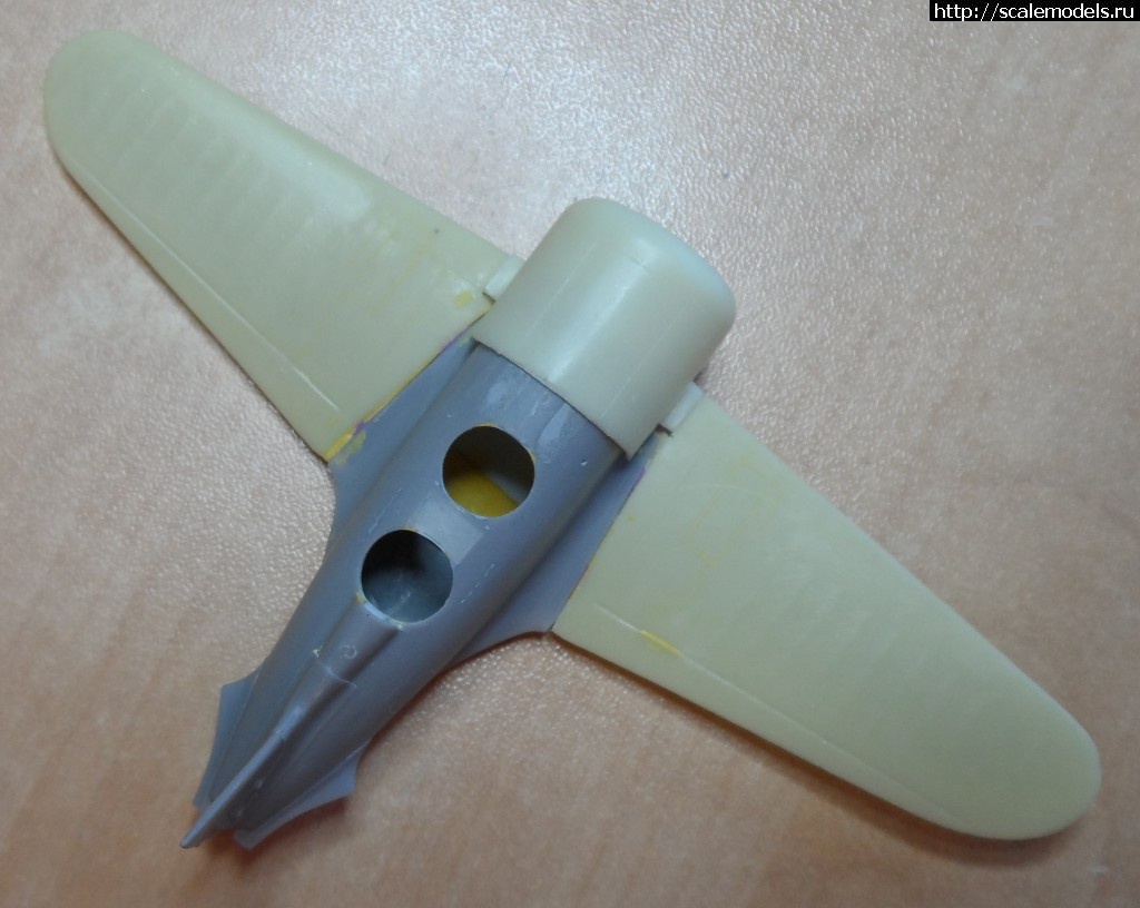 1372527680_SAM_2537.jpg : #882007/ -16 14 (-2) 1:72 Kitbash    