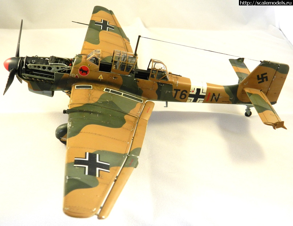 1372684497_21-1.jpg :    "Luftwaffe 1933-1945"   1:48  
