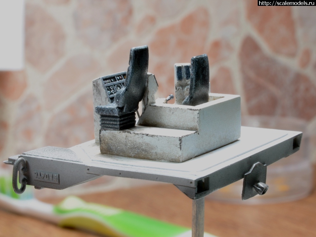 1374025990_D9R-sm_forum-bld-17.jpg : #887881/ Balaton Model IDF D9R armored dozer 1/72 -   