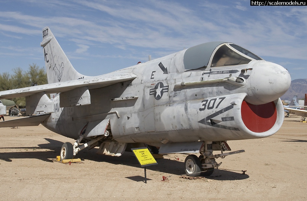 1375008667_1.jpg : 1/48 Hasegawa - A-7E Corsair II (���������) - ������ ������� ����