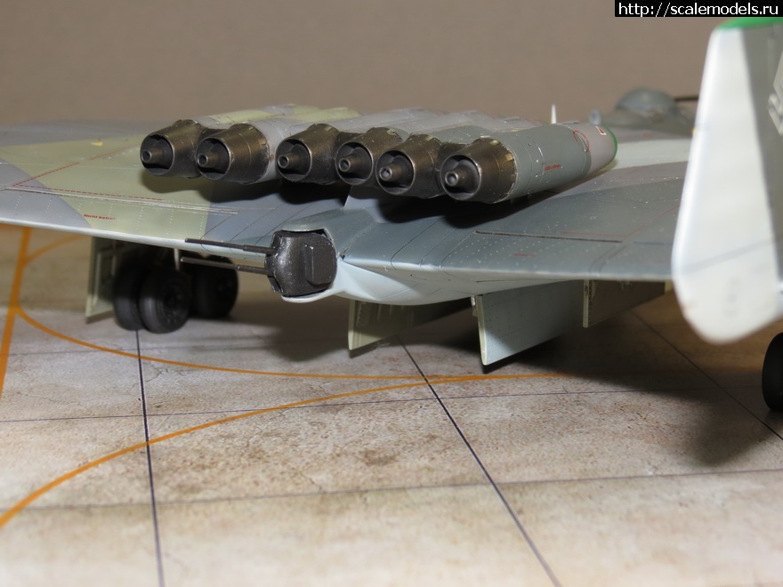 1375275333_IMG_2359.jpg : Revell 1/72 Arado Ar(E) 555 -   