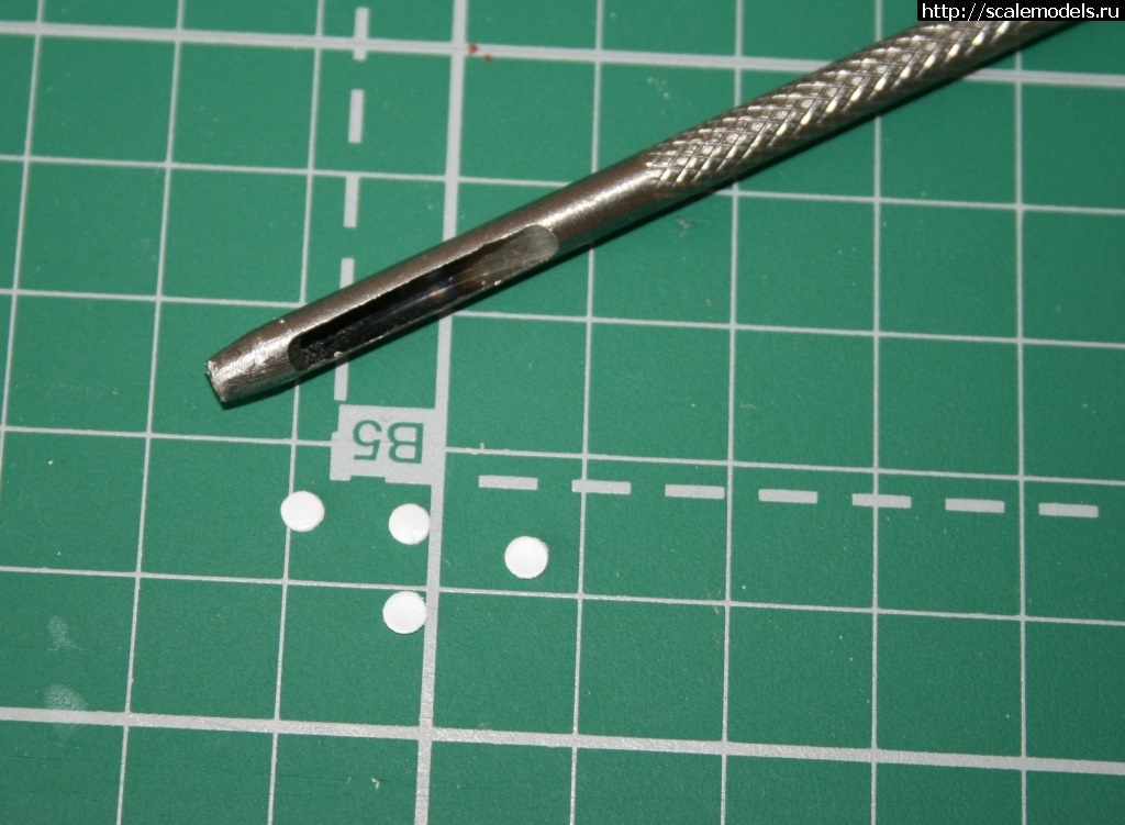 1375410249_015.jpg : F9F-2 Panther   HobbyBoss  1/72  