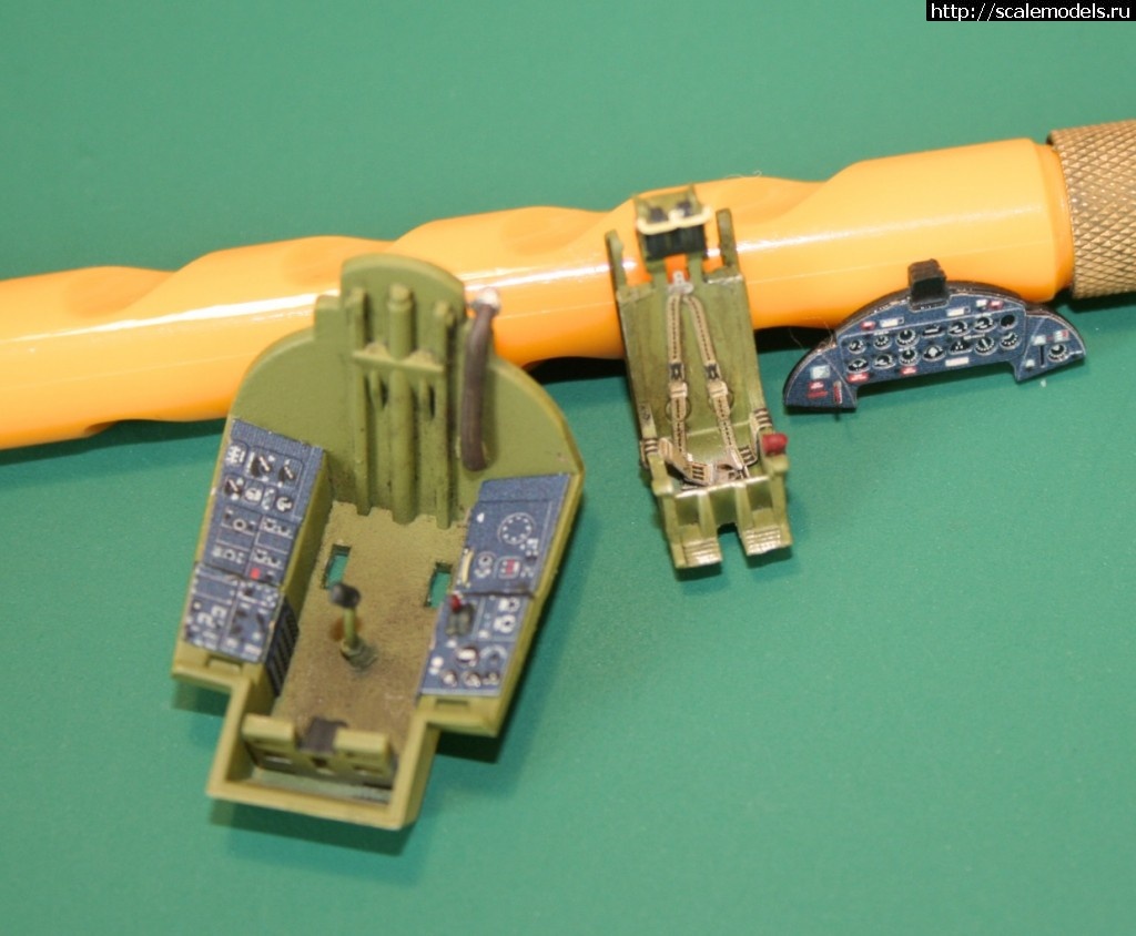 1375428101_011.jpg : #895053/ F9F-2 Panther   HobbyBoss  1/72  