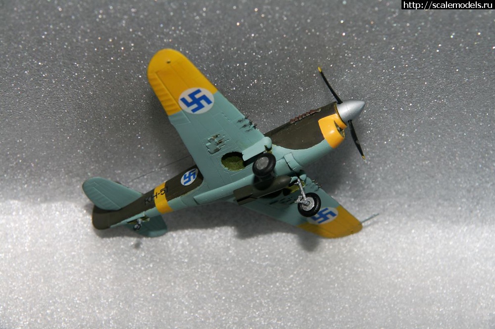 1376830616_09.jpg :  " ". , 1/72  