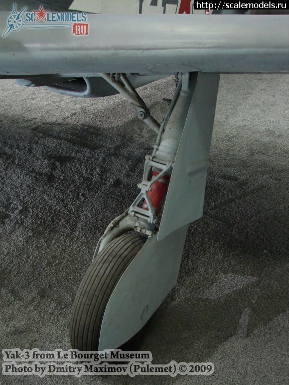 1377533640_w_yak3_lebourget_32.jpg : #905120/  1/48 -3 (#6570) -   