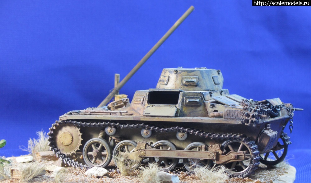 1379616712_3.jpg : - - . 1/35    