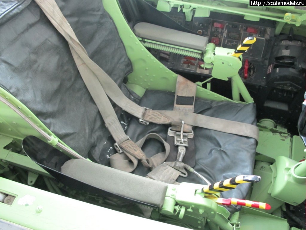 1381083445_IMG_4454.jpg : #921214/ F-84F"Thunderstreak"1/48(ArtemA3/Romanych)!  