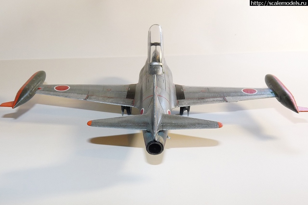 1383921590_P1060273.jpg :   . 1/72.  ()  