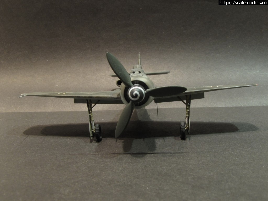 1385745814_IMG_0005_Dora.jpg : #945802/ FW-190D-9 Gerhard Michalski 1/72 ""  