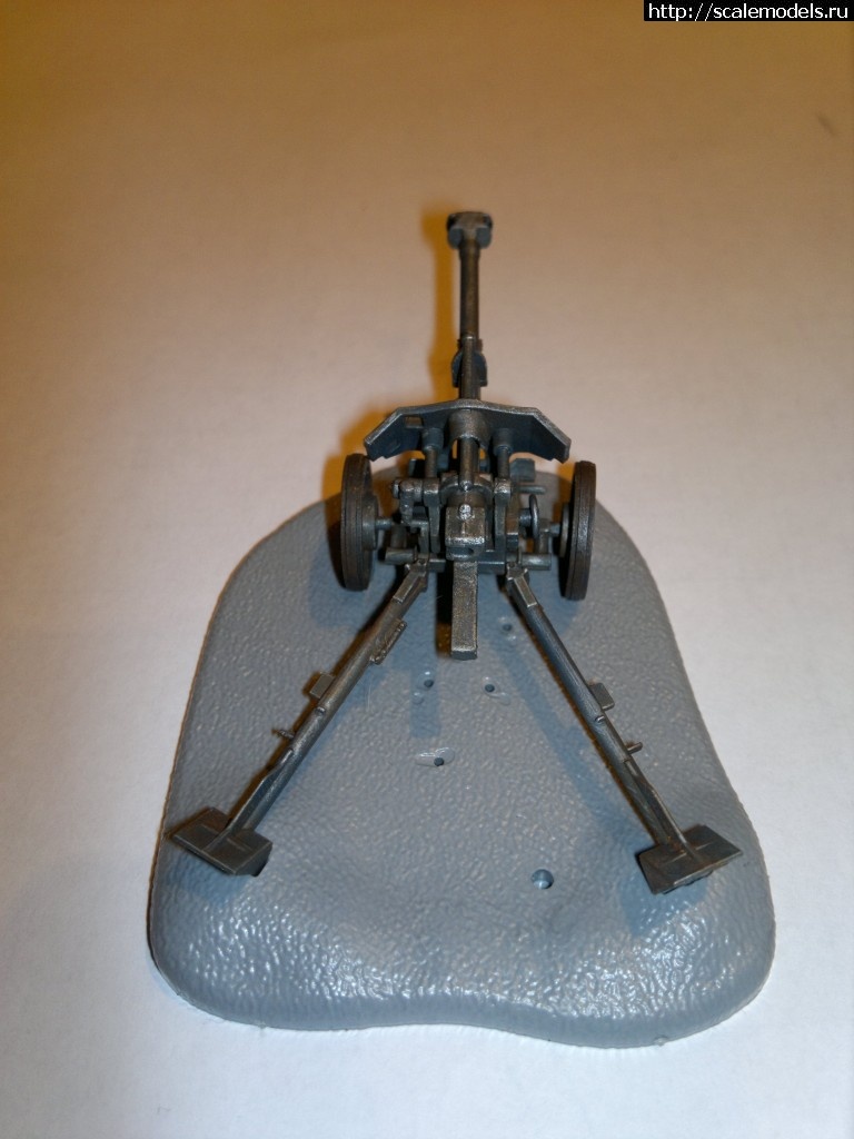 1386521612_2013-12-08-2468.jpg :  1/72 German 105-mm HOWITZER LeFH  