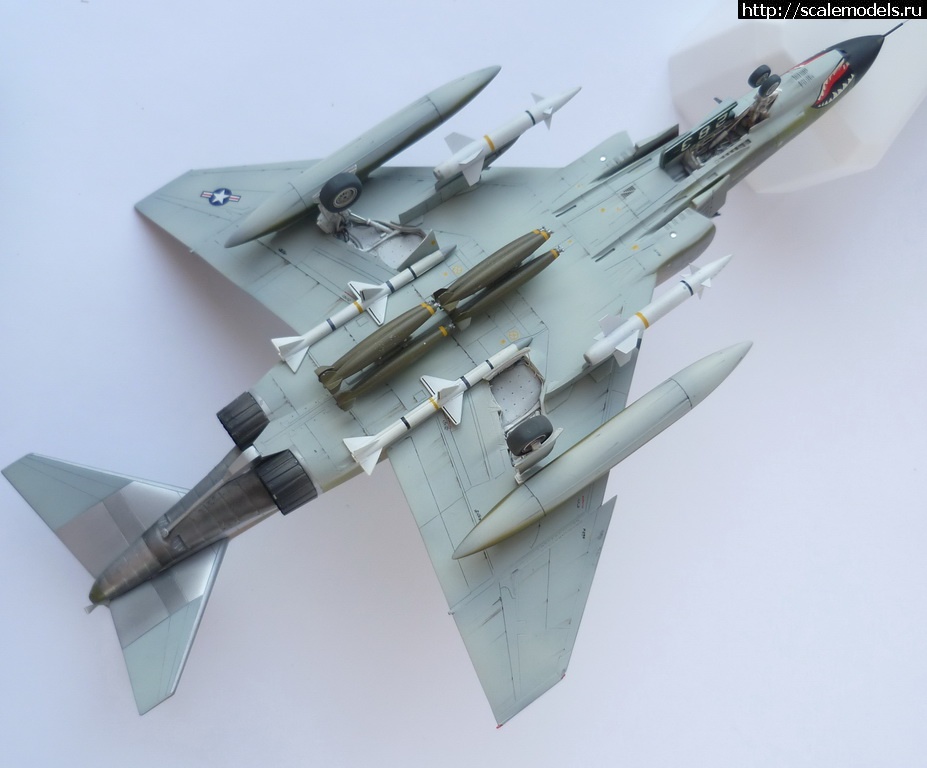1387014063_P1050960_resize.jpg : #952230/ 1/72 Hasegawa F-4E Phantom !  