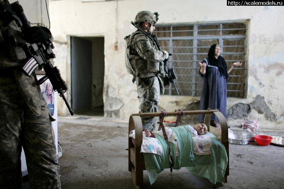 1387612087_Iraq_war_0051.jpg : #955076/  1/35 Humvee HUMMER M998 ...(#6899) -   