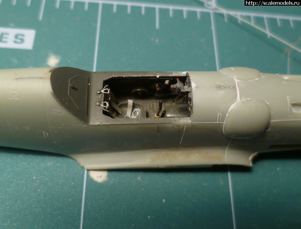 1387832549_P1060080_resize.jpg : #956176/ 1/72 Academy/ Me-109G-6 !!!  