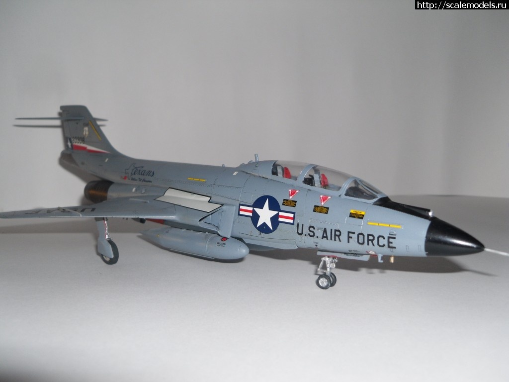 1389529107_SAM_0486.jpg : #964797/ McDonnell F-101 Voodoo 1-72 revell   